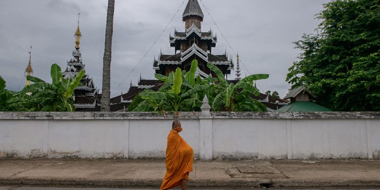 Thai Border Town a Shadow of Its Former Self Due to COVID-19 Lockdown