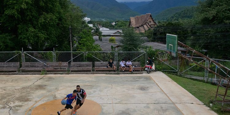 Thai Border Town a Shadow of Its Former Self Due to COVID-19 Lockdown