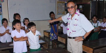 Kraisak Choonhavan opened numerous schools for the children of Myanmar migrant workers in Thailand.