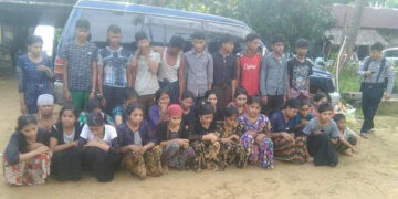 A group of 30 Rohingya arrested on Sept. 26 in Nga Yoke Kaung in Ayeyarwady Region on their way to Yangon / Ayeyarwady police