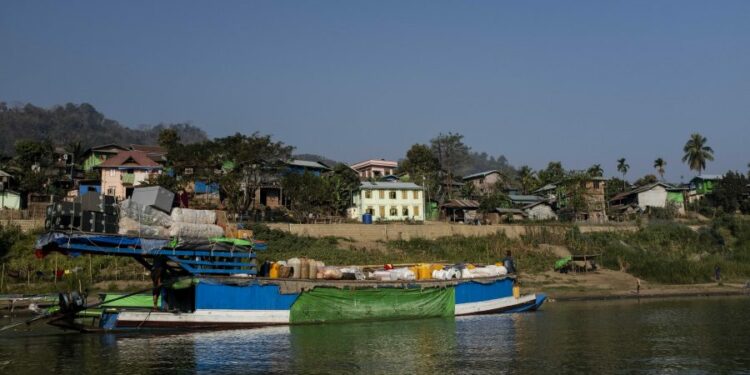 A boat in Paletwa. / Aung Kyaw Thet / The Irrawaddy
