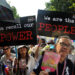 Tearful Thai PM Yingluck Asks Protesters to Take Part in Election