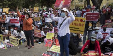 Anti-military regime protesters in front of the Chinese Embassy in Yangon on Feb 15. / The Irrawaddy