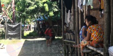 Internally displaced people at their homes in Mung Na camp in Waingmaw Township, Kachin State, in October 2019. / The Irrawaddy