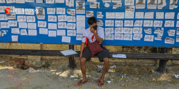 An anti-regime protester in Mandalay in February / The Irrawaddy