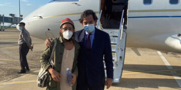 Danny Fenster and Bill Richardson at Yangon International Airport on Monday. / Richardson Center
