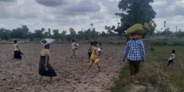 Locals are being forced to flee their homes in Sagaing and Magwe. / CJ