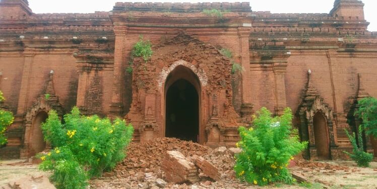 The canopy of Pyathatgyi Temple collapsed from heavy rain.