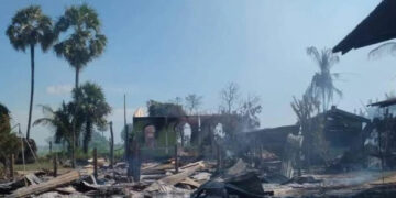 Torched houses in Kyikone Village. / CJ