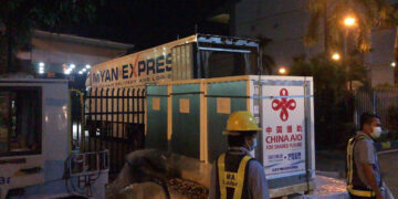 Chinese vaccines are unloaded at Yangon International Airport on July 22. / Chinese Embassy in Myanmar