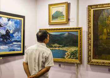 The exhibition opened to the public with 80 artworks by more than 40 artists. / Htet Wai / The Irrawaddy