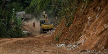 A section of a road being rebuilt by the Myanmar military that connects Karen State’s Papun District and Bago Region's Kyaukkyi is seen in November 2019. The road runs through areas controlled by the Karen National Union. / The Irrawaddy