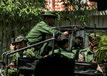 Myanmar military personnel in northern Rakhine State / The Irrawaddy