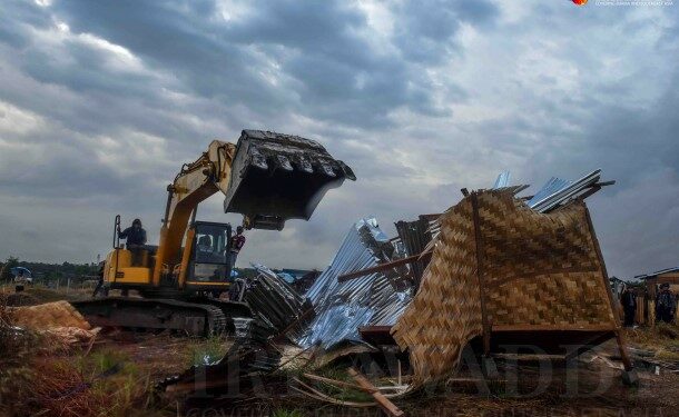 Thousands Homeless After Demolition in Rangoon