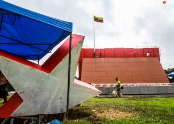 A photo of the Martyrs' Monument in Rangoon—where Burma's independence hero Aung San and his eight assassinated colleagues are interred—captured on July 12 while renovations were underway in preparation for the upcoming 69th Martyrs' Day commemoration on July 19. (Photo: Pyay Kyaw / The Irrawaddy)