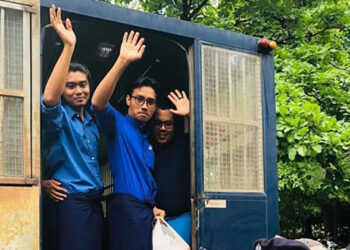 Three Thangyat troupe leaders appear at court in Ayeyarwady Region. / Peacock Generation Facebook