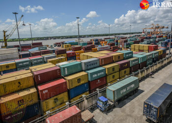 Shipping containers at Asia World Port in Yangon / The Irrawaddy