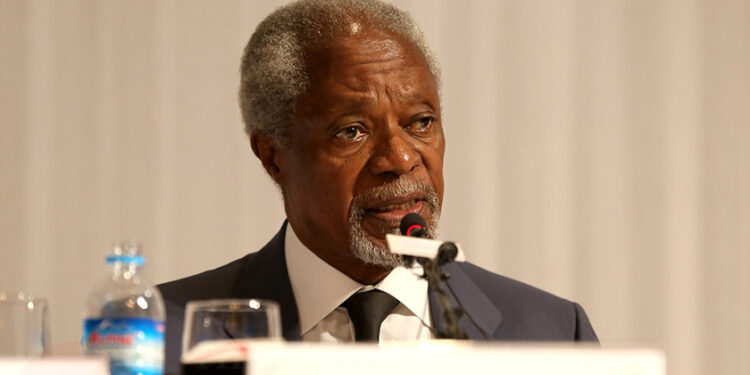 Kofi Annan takes questions from journalists at Sule Shangri-La hotel in Yangon on Thursday. / Thet Htun Naing / The Irrawaddy