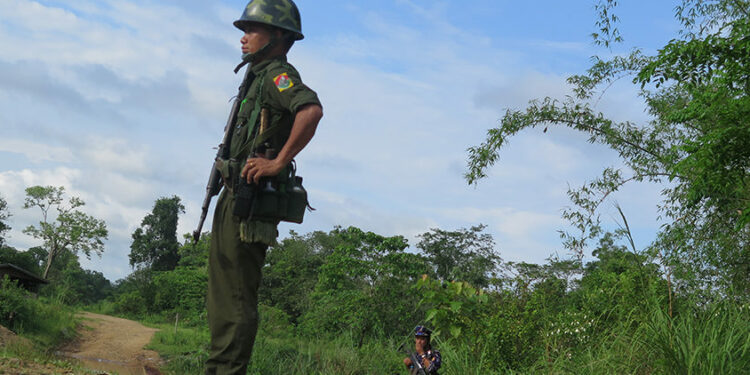 KIA fighters on guard duty in Tanai Township, Kachin State, in 2017 / Lawi Weng / The Irrawaddy