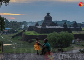 A pagoda in Mrauk-U. / Zaw Zaw / The Irrawaddy
