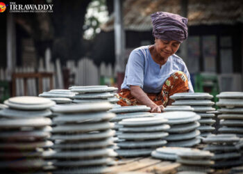 Thanakha is a fragrant paste traditionally used for cosmetic and medicinal purposes and made using a flat, circular stone known as kyauk pyin. / Zaw Zaw / The Irrawaddy