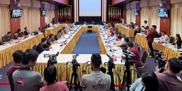 Members of the National Reconciliation and Peace Center and ethnic armed groups meet on September 10, 2019 in Yangon. / Hla Maung Shwe / Facebook