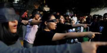 Protesters wearing blindfolds take part in a demonstration in solidarity with rape victims and to oppose violence against women in New Delhi on Dec. 7, 2019. / Reuters
