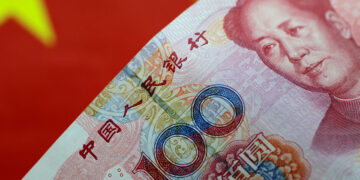 A 100-renminbi note / REUTERS