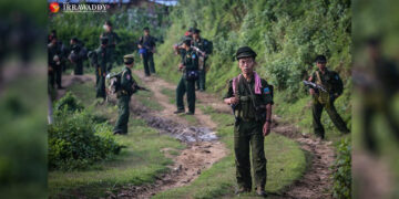 TNLA troops on patrol in Namkham Township, northern Shan State in 2014 / The Irrawaddy