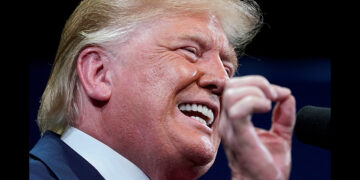 US President Donald Trump speaks at The Villages retirement community in Florida on Oct. 3, 2019. / REUTERS