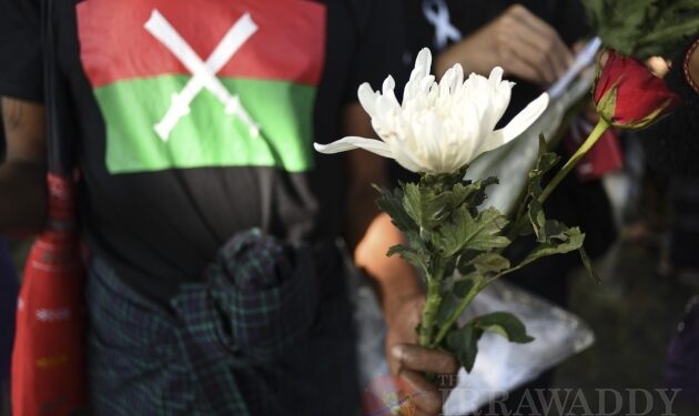 Rangoon civil society groups join in prayer at Maha Bandoola Garden and demand an investigation into the case of two slain female Kachin teachers who were raped and killed in Shan State’s Kutkai Township in 2015. / Sai Zaw / The Irrawaddy
