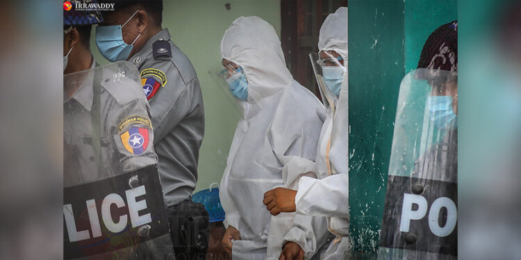 UDP chairman U Kyaw Myint at Chanayethazan Township Court. / Zaw Zaw / The Irrawaddy