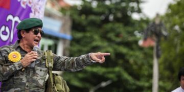 U Hla Swe gives a speech during a rally opposing US sanctions on Myanmar’s military leaders in Yangon on Aug. 3, 2019. / Aung Kyaw Htet / The Irrawaddy