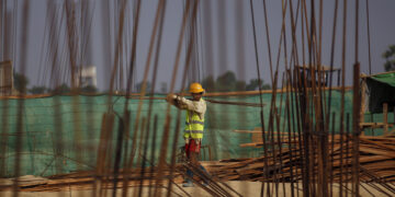 A man works at the site of the Thilawa Special Economic Zone near Rangoon, May 8, 2015. / Soe Zeya Tun / Reuters