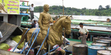 The bronze statue of Gen Aung San riding a horse arrived at Khamti jetty on July 5, 2018. / The committee to erect the Gen Aung San statue, Khamti
