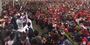 Hundreds of people join a protest against the placement of a statue of Gen. Aung San in Loikaw, Kayah State, on Feb. 12. / Progressive Karenni People's Force / Facebook