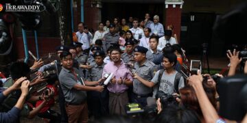Wa Lone talks to the media after the hearing on Monday. / Myo Min Soe / The Irrawaddy