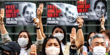 Family of Myanmar’s Suu Kyi Files Detention Complaint With UN