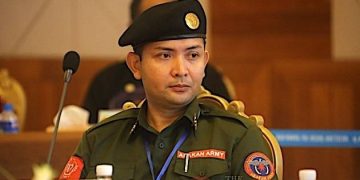 AA Chief Claims Myanmar Junta Holding Mrauk-U Hostage