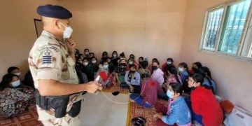 Around 70 Undocumented Myanmar Migrants Detained in Thailand