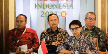 Divided ASEAN Condemns Myanmar Violence Again