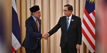 Malaysia's Anwar Urges Thailand to Step up on Myanmar Crisis