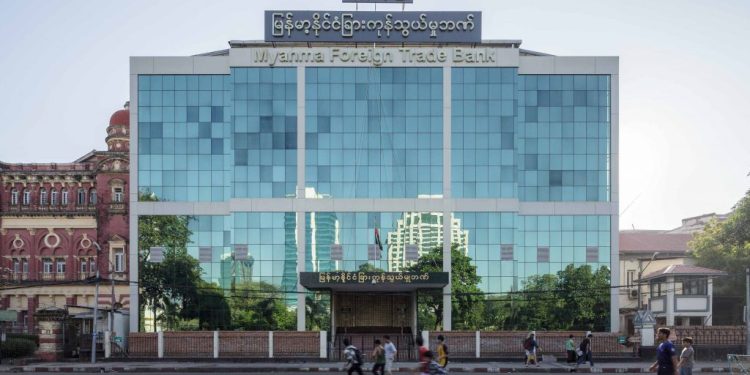 Former NLD Economist: New US Sanctions Will Disrupt Myanmar Junta Funding