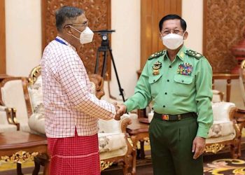 Ethnic Armed Group Criticized for Holding Talks With Myanmar Regime