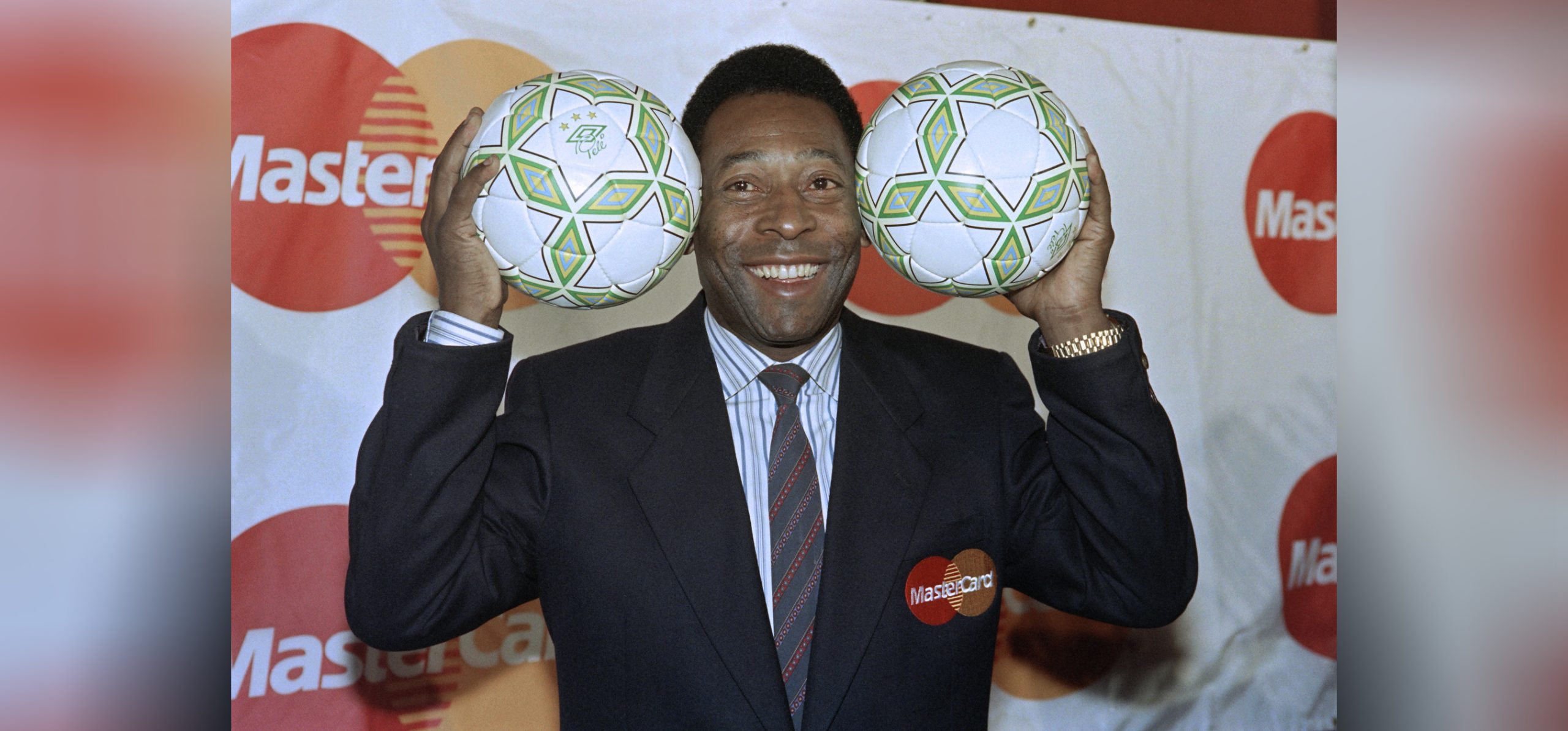 Brazilian football legend Pele dies at age 82, Football News