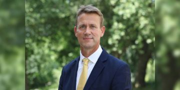 UK’s Top Diplomat to Myanmar Stranded in Bangkok 