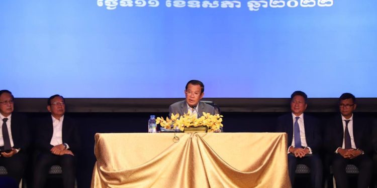 Hun Sen Slammed After Scolding Critics of Myanmar Junta’s ‘Peace’ Bid