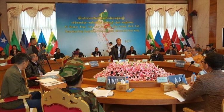 Myanmar Armed Ethnic Coalition and Chinese Special Envoy Meet in Kunming