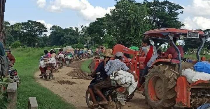 Myanmar Troops Torch Island Villages in Magwe, Killing Two and Forcing Thousands to Flee