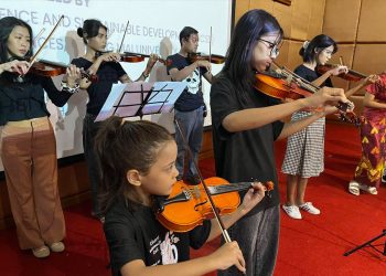 Myanmar Refugees Build Schools, Cafes and Hope in Mae Sot